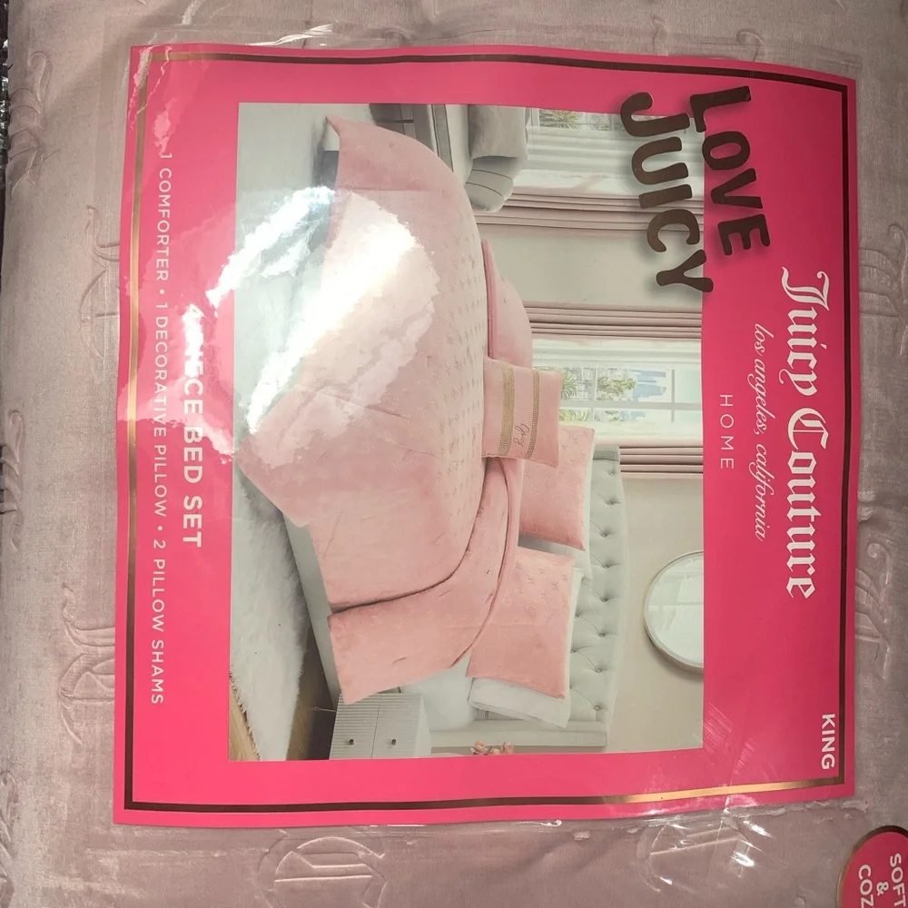 Juicy Couture Pink Comforter Set king pink Logos